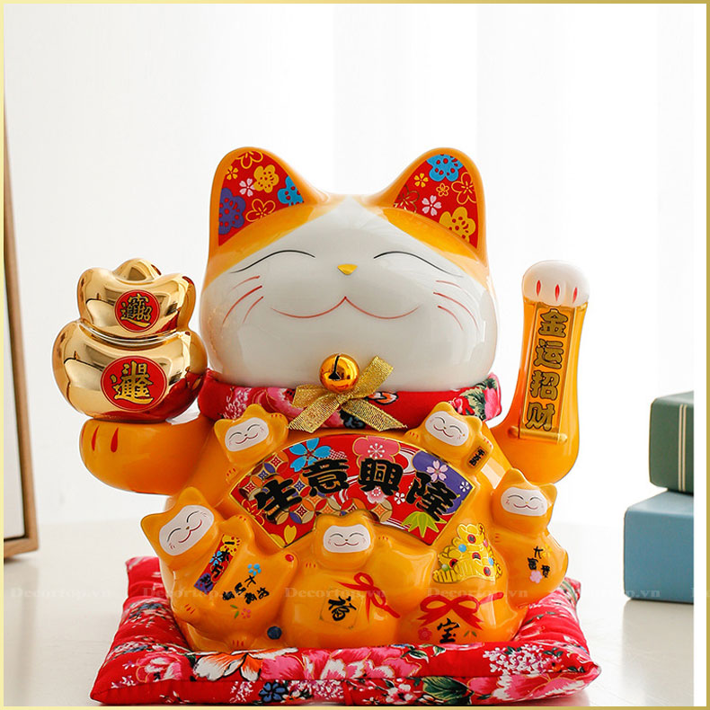 The Fortune Cat Waving Left Paw – Prosperous Business